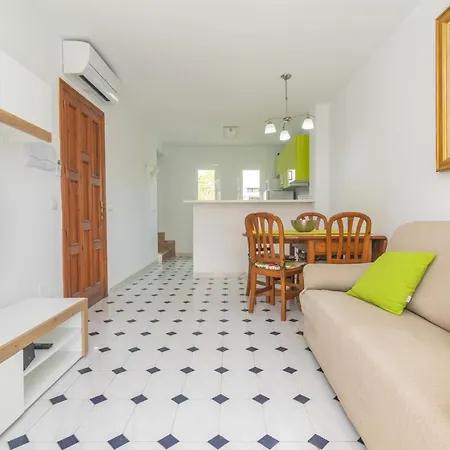 95 Négyzetméteres, 2 Hálószobás 2 Fürdőszobával Alcudia Területén Apartman Port de Alcudia (Mallorca)